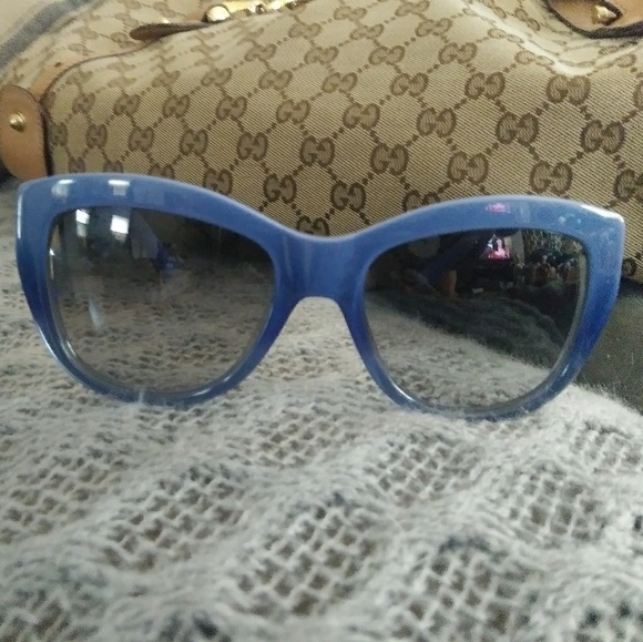 Blue Bobbi Brown sunglasses NWOT - Picture 4 of 6